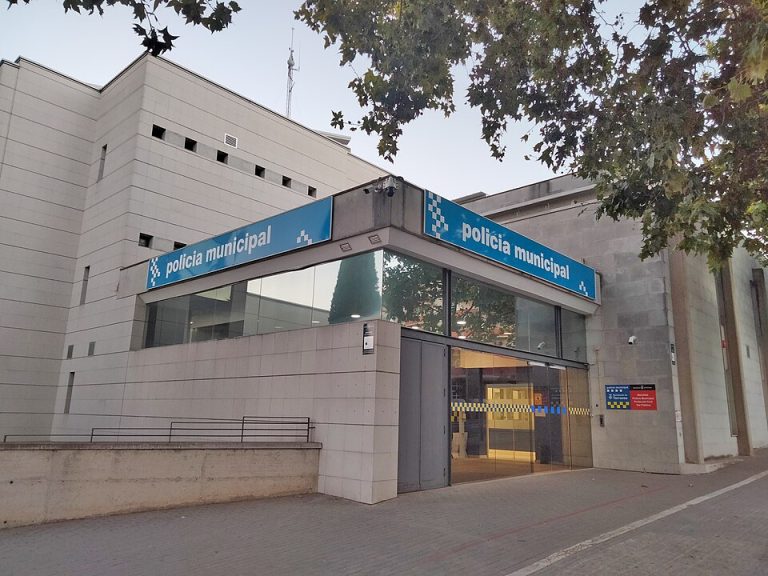 Dependencias de la Policía Municipal de Terrassa en la avenida de les Glòries Catalanes